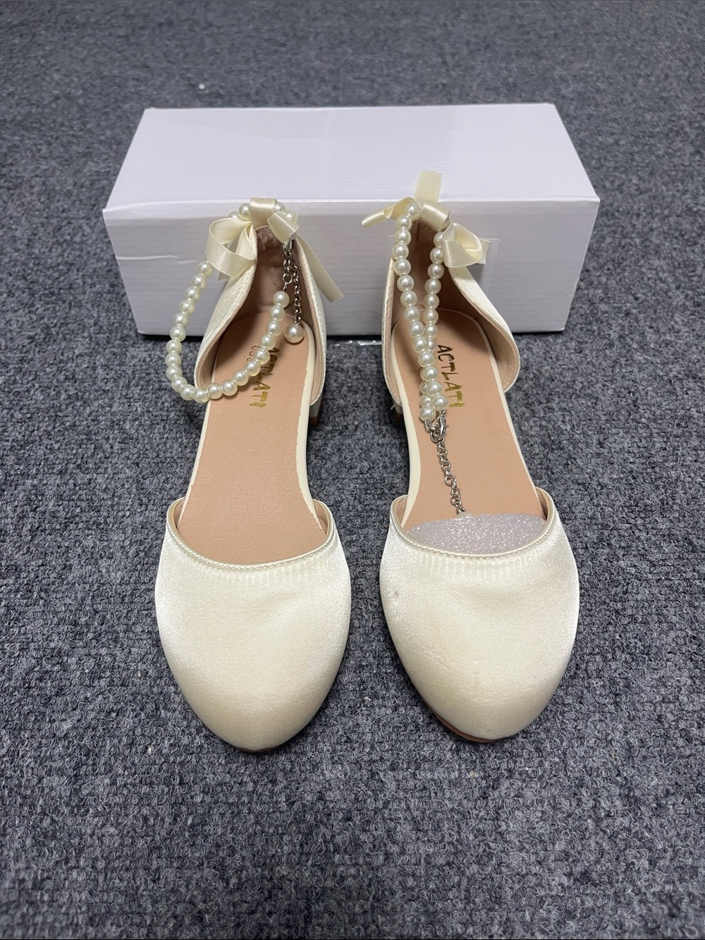 Girls Cream Mary Jane Dress Shoes